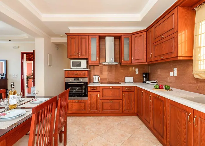 Romanza Alpha Villa