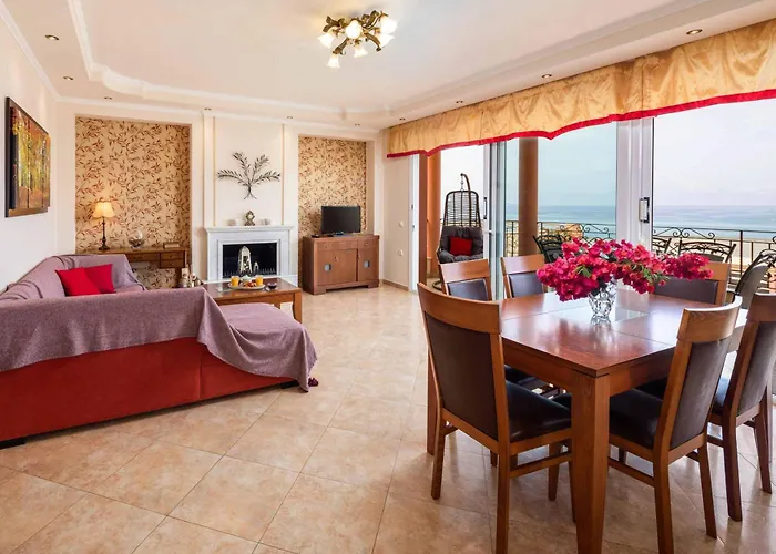 Villa Romanza Alpha