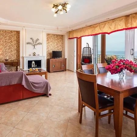 Villa Romanza Alpha
