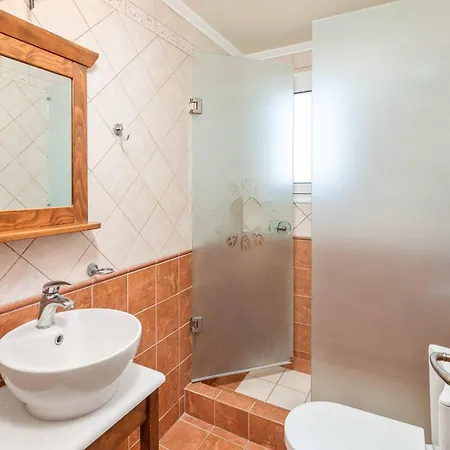 Romanza Alpha Villa *